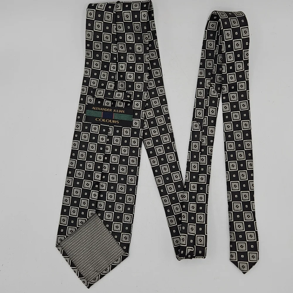 Alexander Julian colours geometric tie